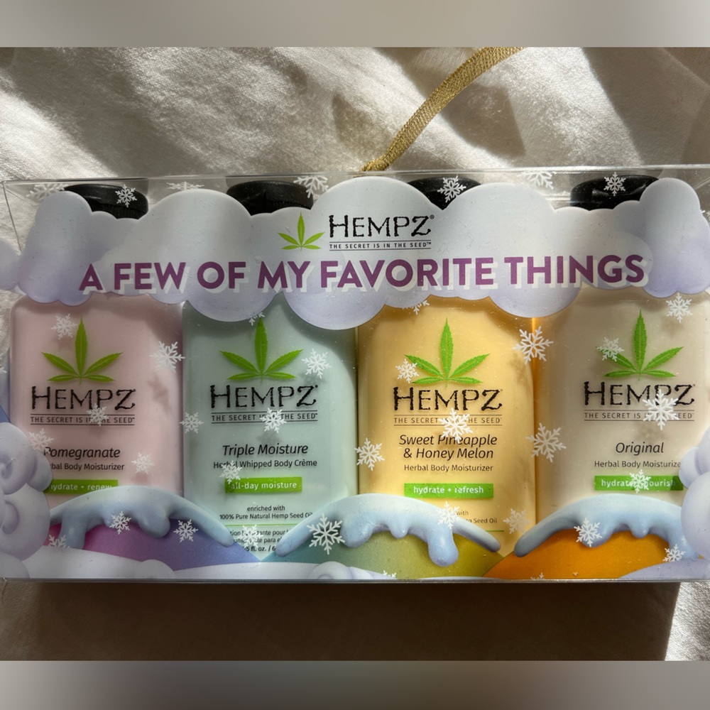 Hempz “A Few of My Favorite Things” mini moisturizer set of 4 2.25 oz bottles